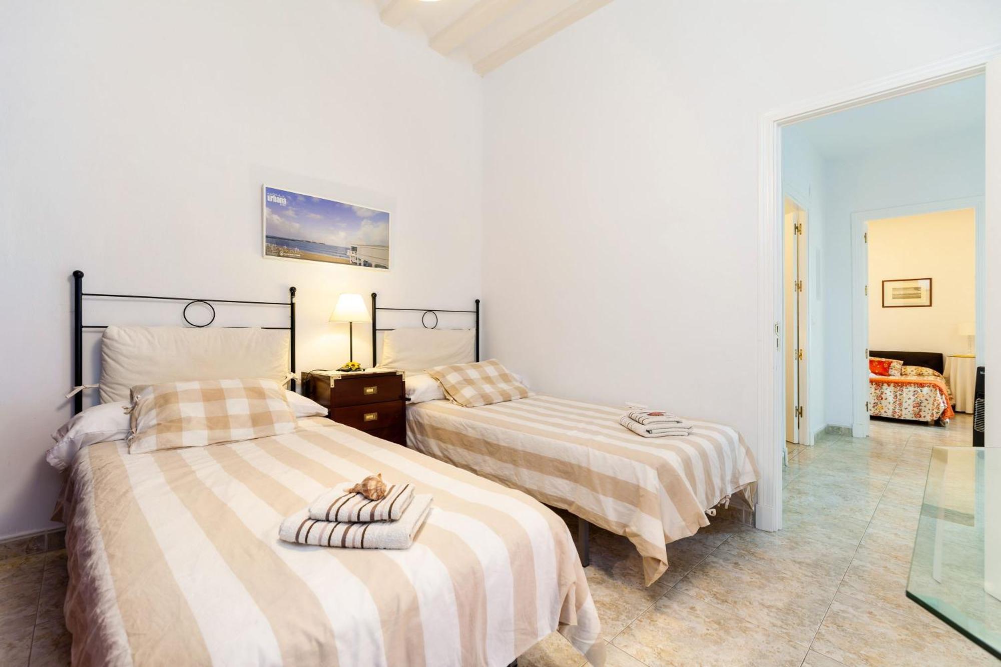 Alojamientos Cadiz Sol 1 Derecha 외부 사진